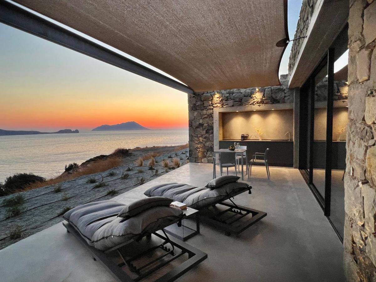 Echoes Milos Plaka  Exterior photo